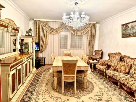 Объявление №6472638 - Баку, м. Ходжасан, 3-комн., 108 м², 3/6 этаж