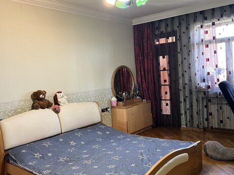 Kirayə 3 otaqlı mənzil, 160 m², Nizami: 250 ₼/ay 3