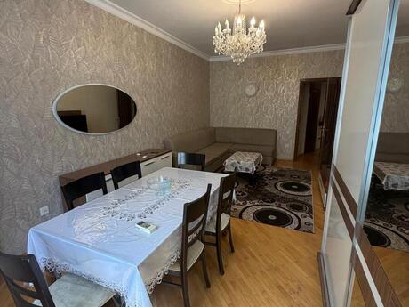 Kirayə 2 otaqlı mənzil, 85 m², İnşaatçılar: 700 ₼/ay 2