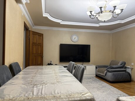 4-комнатная квартира, 100 м², Xalqlar Dostluğu: 245 000 ₼ 3