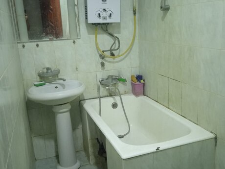 Kirayə 2 otaqlı mənzil, 120 m², Yeni Yasamal: 125 ₼/ay 4