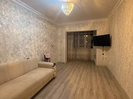Elan №6472747 - Bakı, Köhnə Günəşli q., 3 otaqlı, 80 m², 5/9 mərtəbə