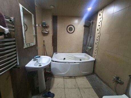 3 otaqlı mənzil, 100 m², 20 Yanvar: 220 000 ₼ 5