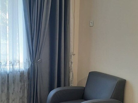 İçəri Şəhərdə 4 otaqlı yeni tikili mənzil kirayə verilir, 100 m², 1 300 AZN/ay, şəkil 4 / 12