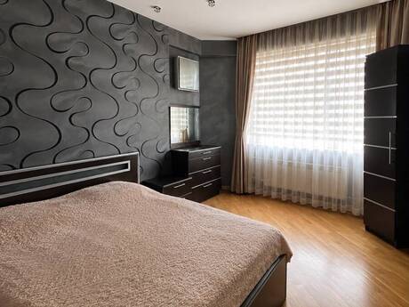 3 otaq · 115 m² · 13/17 mərtəbə, Memar Əcəmi