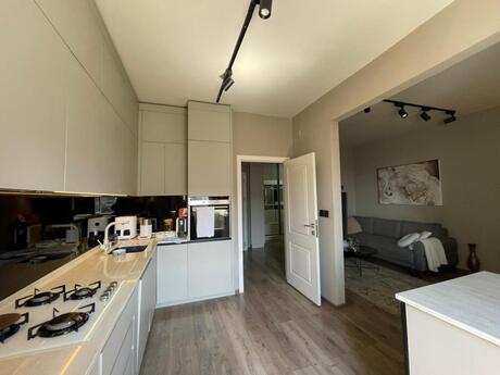 2-комнатная квартира, 68 м², Həzi Aslanov: 185 000 ₼ 2