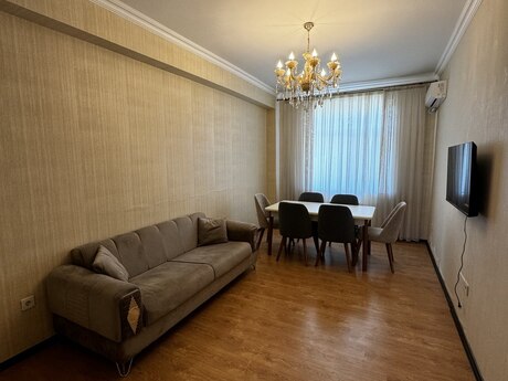 Kirayə 3 otaqlı mənzil, 75 m², Yasamal: 800 ₼/ay 3