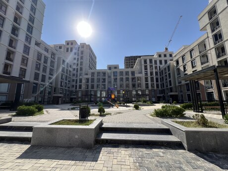 3-комнатная квартира, 131 м², 8 Noyabr: 425 000 ₼ 3