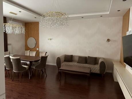 4 otaqlı mənzil, 183 m², Əhmədli: 430 000 ₼ 2