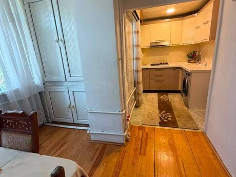 4 otaqlı mənzil, 70 m², Qara Qarayev: 220 000 ₼ 2