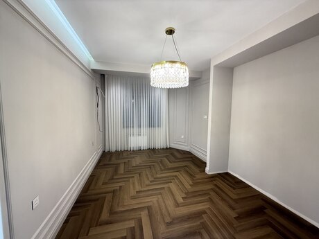 3 otaqlı mənzil, 110 m², 28 May: 385 000 ₼ 4