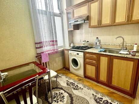 Kirayə 2 otaqlı mənzil, 50 m², Qara Qarayev: 550 ₼/ay 2