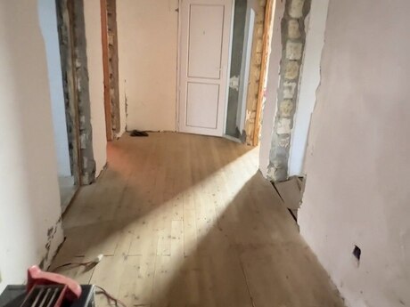 5 otaqlı həyət evi, 286 m², Zabrat: 130 000 ₼ 5