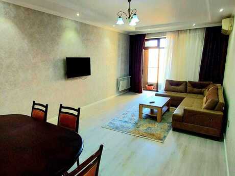 2-room apartment, 98 m², 8 Noyabr: 345 000 ₼ 3