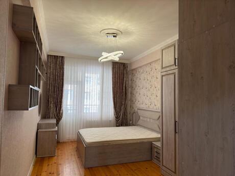 Kirayə 3 otaqlı mənzil, 100 m², İnşaatçılar: 170 ₼/ay 2