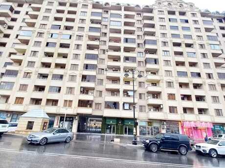 3-room apartment, 136 m², Yeni Günəşli: 260 000 ₼ 2