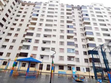 3 otaq · 136 m² · 13/13 mərtəbə, Yeni Günəşli