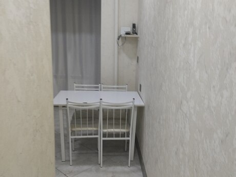 1-room apartment for rent, 45 m², Neftçilər: 550 ₼/mo 2