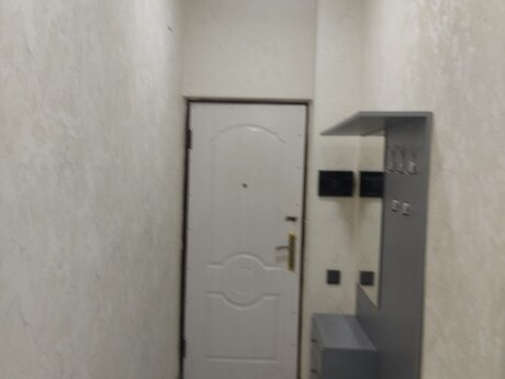 1-room apartment for rent, 45 m², Neftçilər: 550 ₼/mo 3