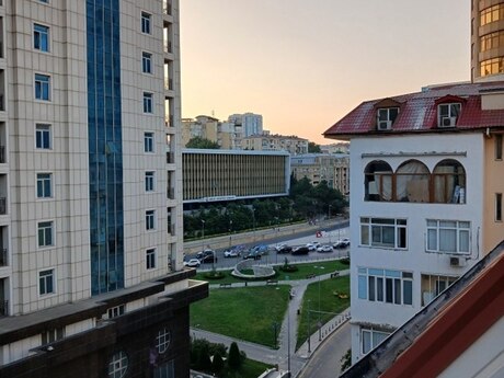2 rooms · 115 m² · floor 10/10, Nizami