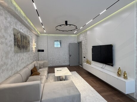 4 otaqlı mənzil, 142 m², Gənclik: 448 000 ₼ 2