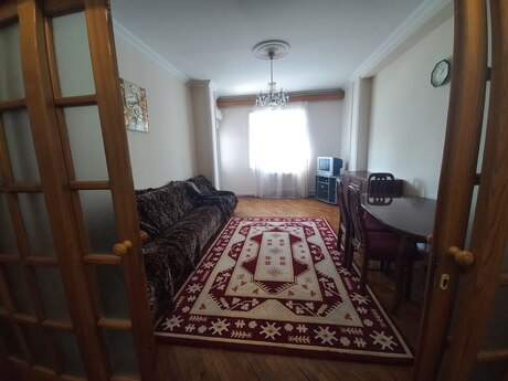 Kirayə 2 otaqlı mənzil, 60 m², İnşaatçılar: 600 ₼/ay 2