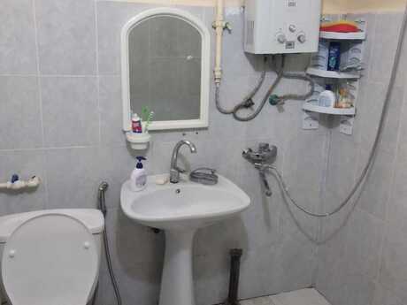 1-room apartment for rent, 33 m², İnşaatçılar: 550 ₼/mo 4