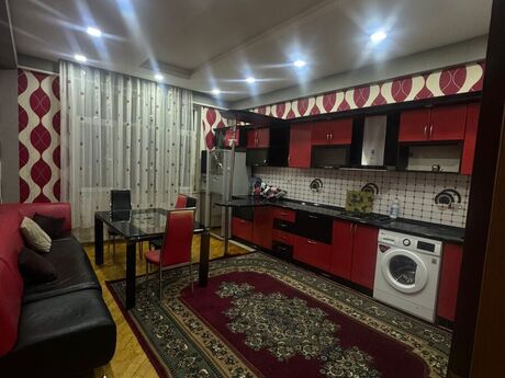 Kirayə 3 otaqlı mənzil, 146 m², 8 Noyabr: 1 100 ₼/ay 4