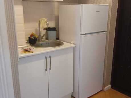 2-room apartment for rent, 70 m², Qara Qarayev: 700 ₼/mo 4