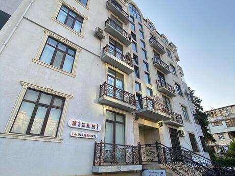 Elan №6473247 - Bakı, Bakıxanov q., 3 otaqlı, 123 m², 4/6 mərtəbə
