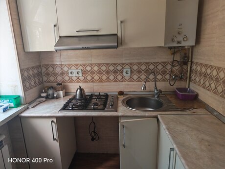 2-room apartment for rent, 50 m², Neftçilər: 500 ₼/mo 2