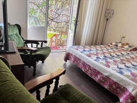 Elan №6474703 - Bakı, Nizami m., 2 otaqlı, 80 m², 2/5 mərtəbə