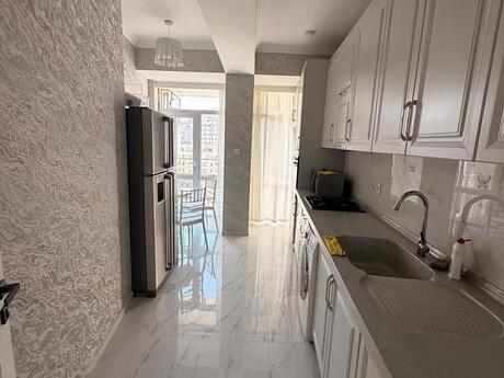 Kirayə 3 otaqlı mənzil, 100 m², Nizami: 1 400 ₼/ay 4