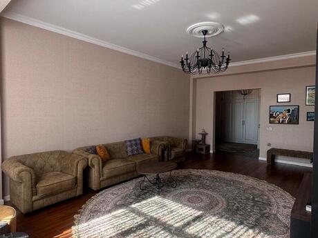 Kirayə 3 otaqlı mənzil, 130 m², Şah İsmayıl Xətai: 1 500 ₼/ay 3
