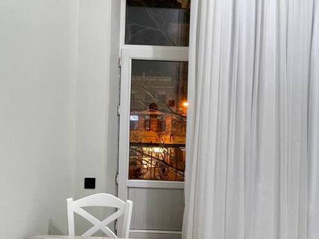 Kirayə 2 otaqlı mənzil, 30 m², 28 May: 700 ₼/ay 5