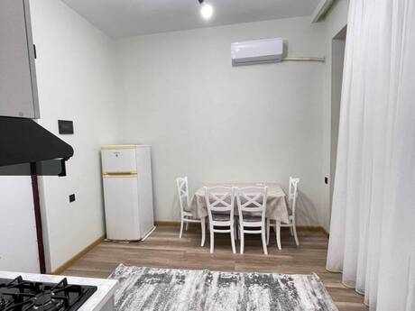Elan №6473413 - Bakı, 28 May m., 2 otaqlı, 30 m², 2/2 mərtəbə
