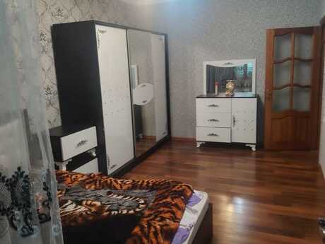 Аренда: 3-комнатная квартира, 70 м², 8 Noyabr: 700 ₼/мес 3