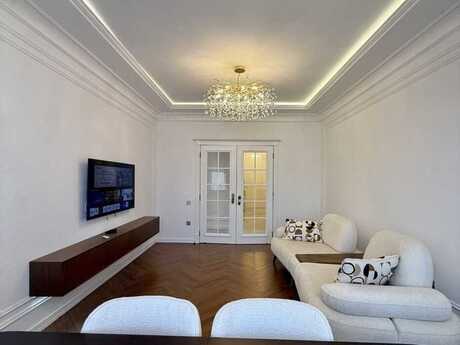 3 otaqlı mənzil, 118 m², Gənclik: 420 000 ₼ 3
