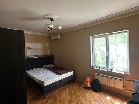 Аренда: 3-комнатная квартира, 80 м², Elmlər Akademiyası: 700 ₼/мес 2