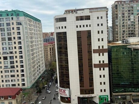 3 otaqlı mənzil, 190 m², Gənclik: 480 000 ₼ 2