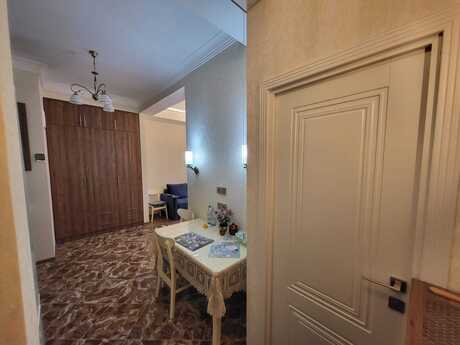 Kirayə 2 otaqlı mənzil, 45 m², Ağ şəhər: 1 400 ₼/ay 3