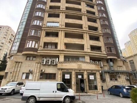 Elan №6473781 - Bakı, Nizami m., 3 otaqlı, 136 m², 12/15 mərtəbə