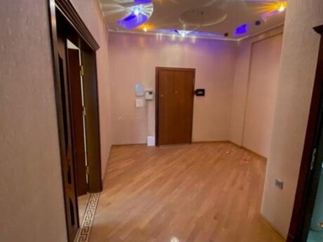 3-room apartment, 136 m², Nizami: 435 000 ₼ 2