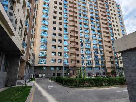 Elan №6473762 - Bakı, 28 May m., 2 otaqlı, 72 m², 11/18 mərtəbə
