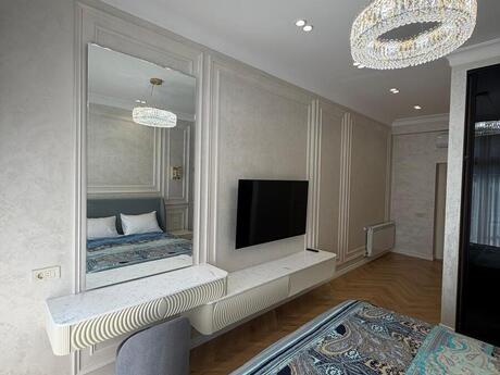 4-room apartment for rent, 180 m², İzmir Residence: 4 000 ₼/mo 3