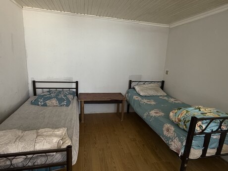 Kirayə 5 otaqlı mənzil, 300 m², Badamdar: 100 ₼/ay 2