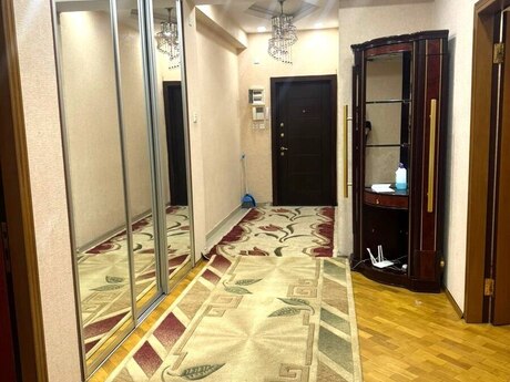 Elan №6473850 - Bakı, Nəsimi r., 3 otaqlı, 157 m², 11/16 mərtəbə