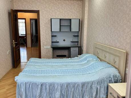 Kirayə 3 otaqlı mənzil, 130 m², 8 Noyabr: 999 ₼/ay 5