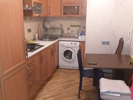 Kirayə 2 otaqlı mənzil, 50 m², Şah İsmayıl Xətai: 800 ₼/ay 5