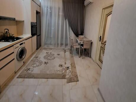 3-room apartment for rent, 86 m², Nəriman Nərimanov: 1 200 ₼/mo 3